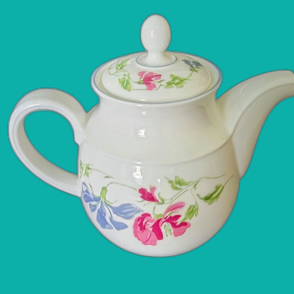 Vintage Royal Doulton Expressions Amethyst Teapot with Lid (LF)